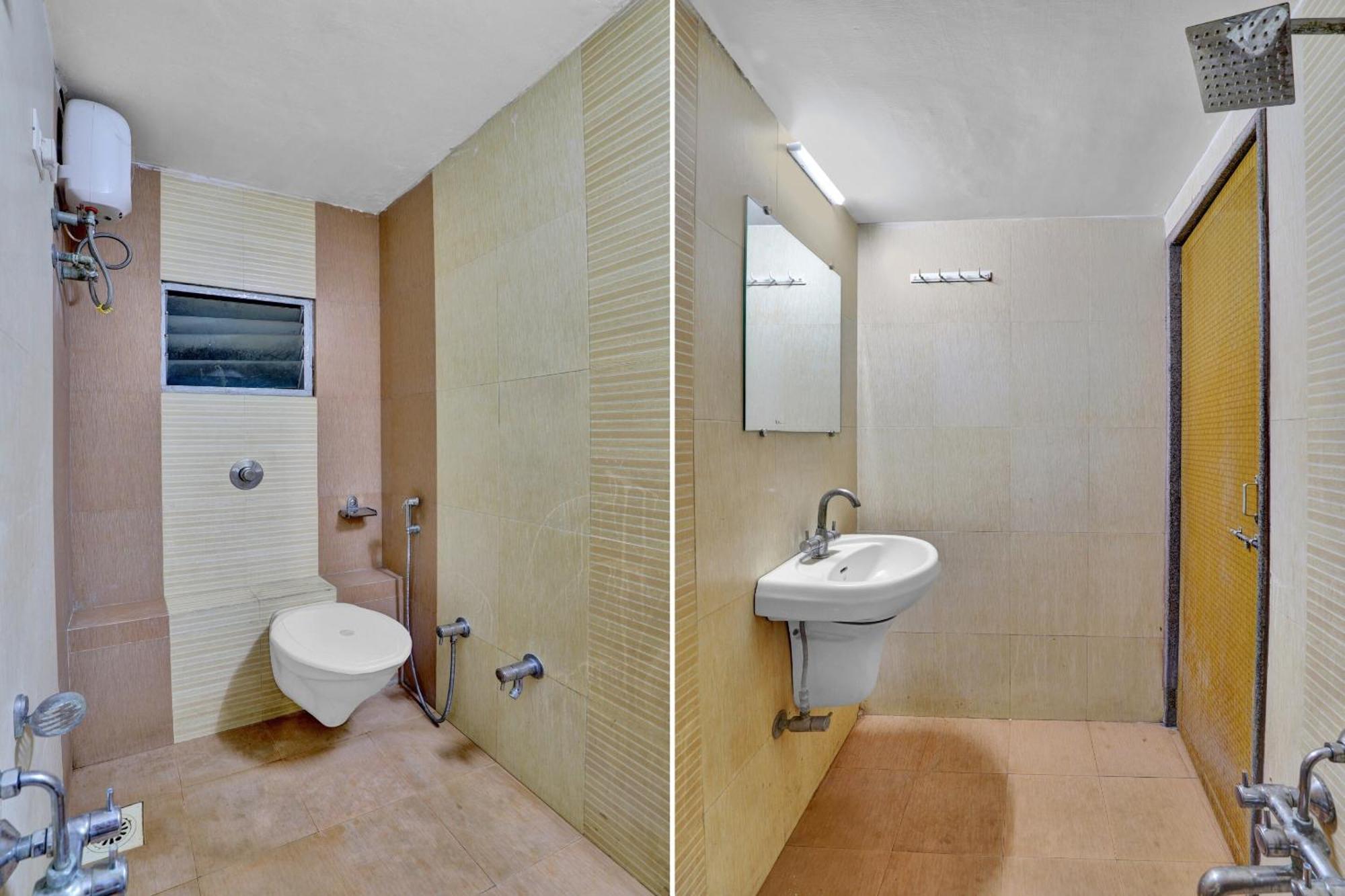 Collection O 82926 Hotel Royal Plaza Ahmedabad Exteriör bild